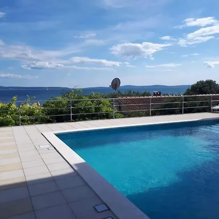 Sea View With Swimming Pool Near *