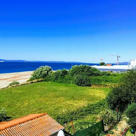Sea View With Swimming Pool Near Сплит