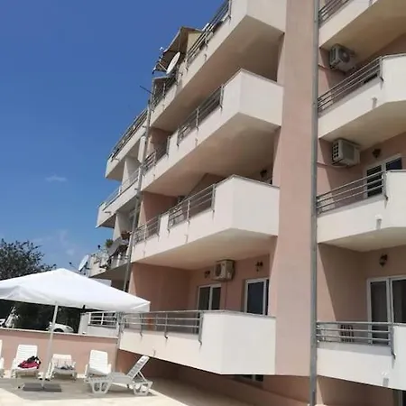 Sea View With Swimming Pool Near