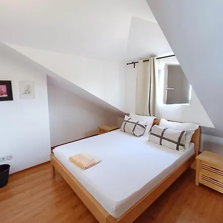 Апартаменты Sea View With Swimming Pool Near Сплит