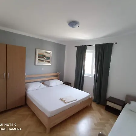 Sea View With Swimming Pool Near Апартаменты Сплит