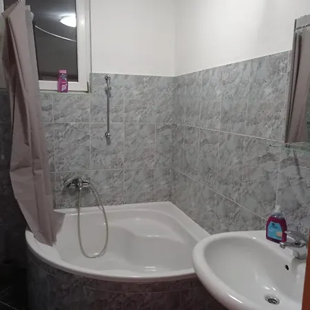 Sea View With Swimming Pool Near *