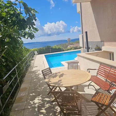 Sea View With Swimming Pool Near Lejlighed