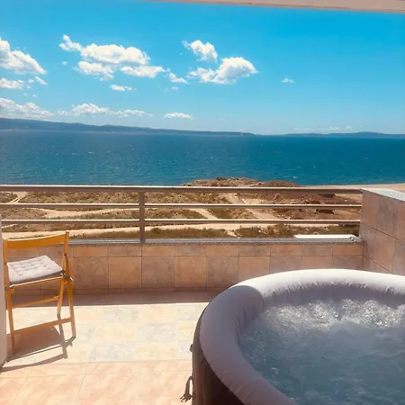 Sea View With Swimming Pool Near Сплит