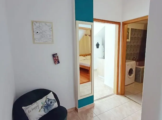 Sea View With Swimming Pool Near *