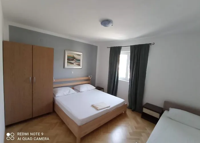 Sea View With Swimming Pool Near 아파트 스플리트