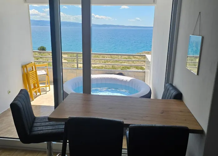 Sea View With Swimming Pool Near *