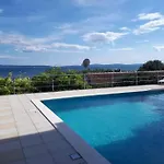 Sea View With Swimming Pool Near *