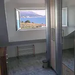 Sea View With Swimming Pool Near Apartment